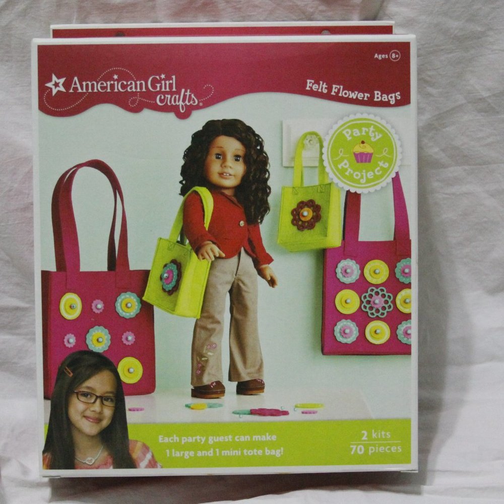 American Girl Crafts Felt Flower Bags